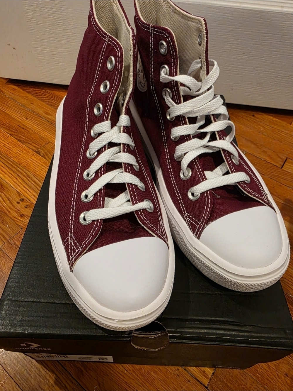 Converse CTAS Move Hi Platform Burgundy Women’s 8.5 NEW - Picture 4 of 5